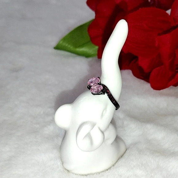 Women's Pink Stone Cocktail Ring Hypoallergenic Stainless Steel - Picture 6 of 12